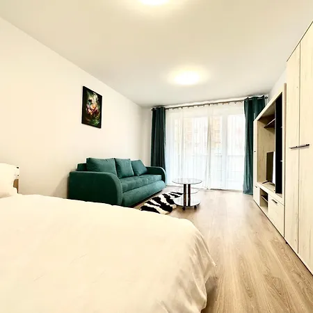 Urban Plaza Astra - Rise Private Apartments & Suites Braşov Extérieur photo