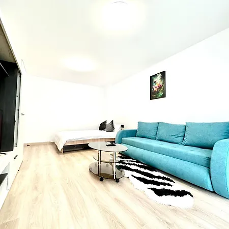 Urban Plaza Astra - Rise Private Apartments & Suites Braşov Extérieur photo