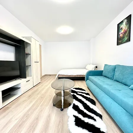 Urban Plaza Astra - Rise Private Apartments & Suites Braşov Extérieur photo