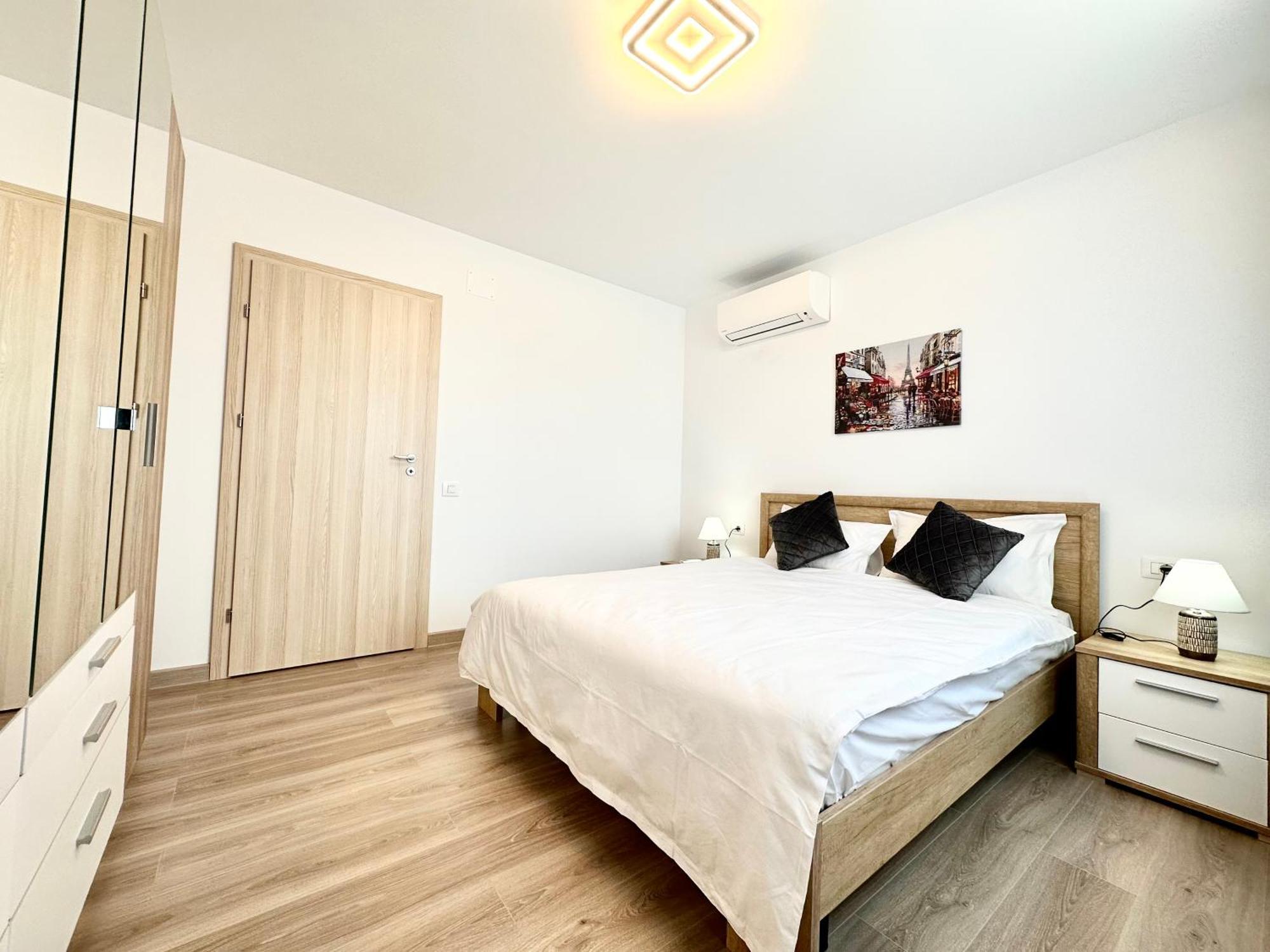 Apartment Urban Plaza Astra - Rise Private &